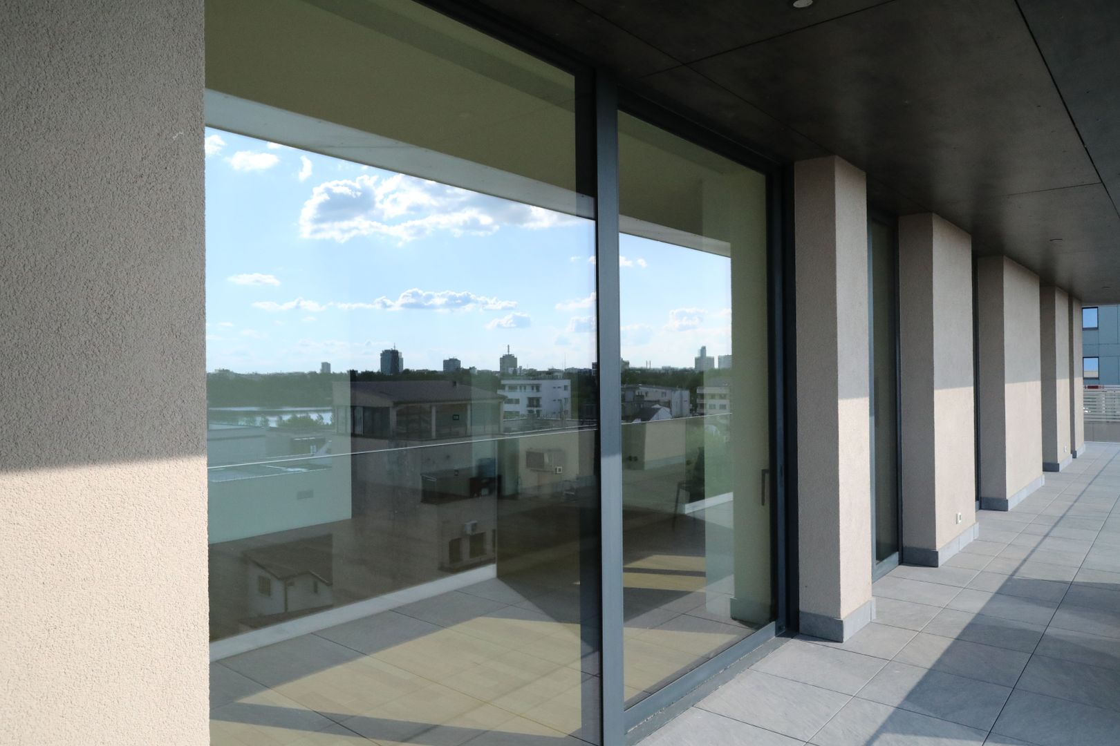 Rahmaninov Residence - Poză 5