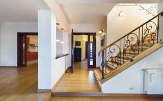 Vilă 6 camere zona Tabacovici - Poză 12