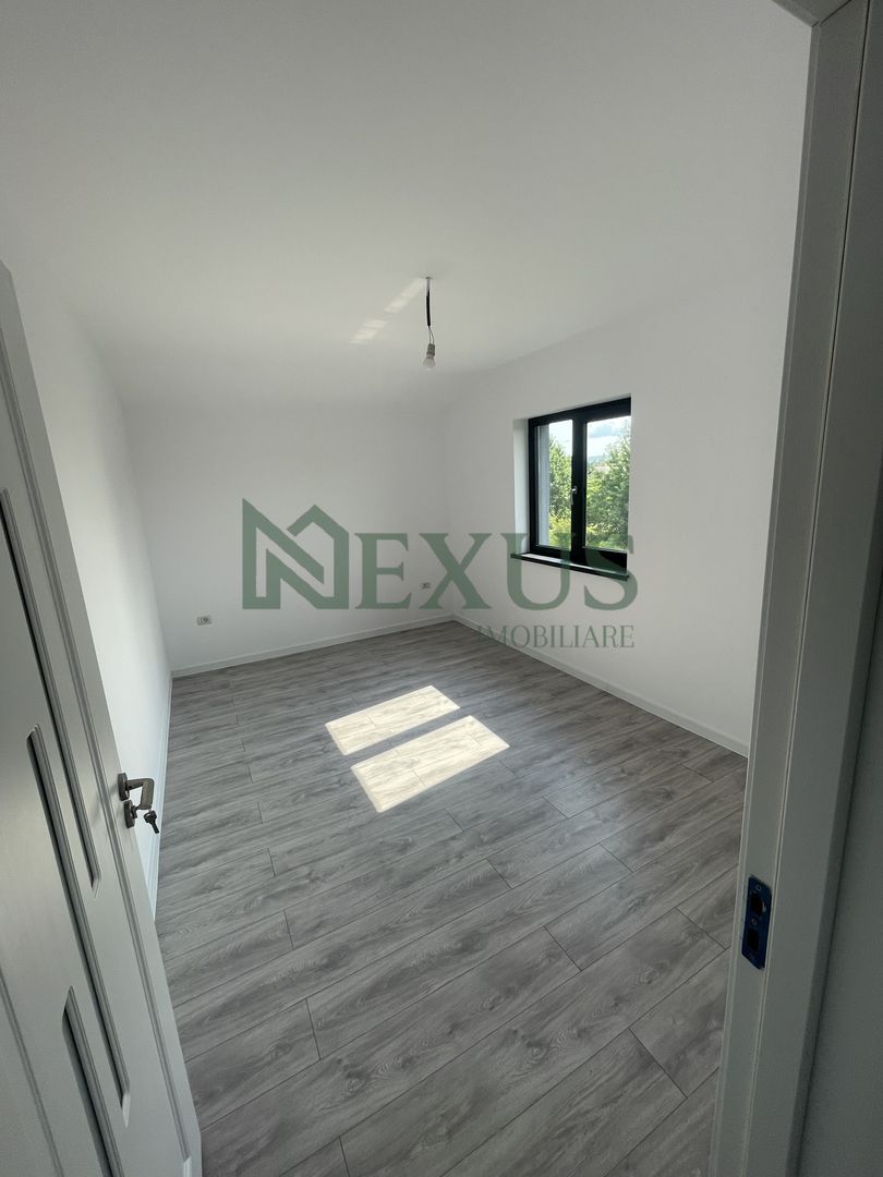 Casă nouă de vânzare – Calea Romanului, Bacău  P+1E 130 mp utili - Poză 2