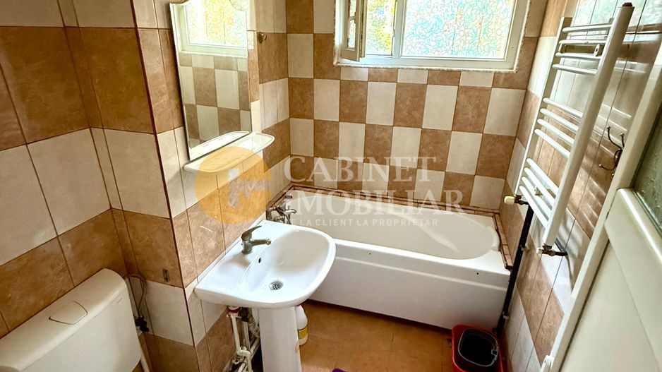 Apartament 2 Camere - Etaj 2 - Bloc Fara Risc - Zona Cantemir - Poză 3