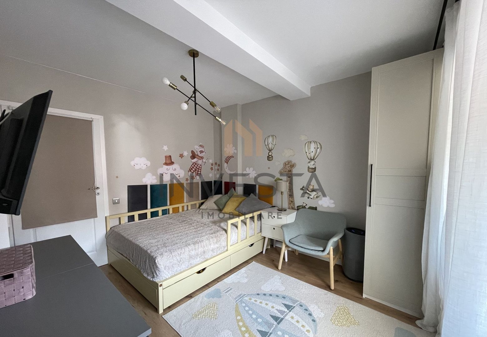 Apartament de 4 camere modern pe doua niveluri, parcare, Buna Ziua - Poză 13