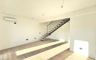 Comision 0! Duplex cu 5 camere despartit prin camera tehnica. Asfalt. - Poză 5