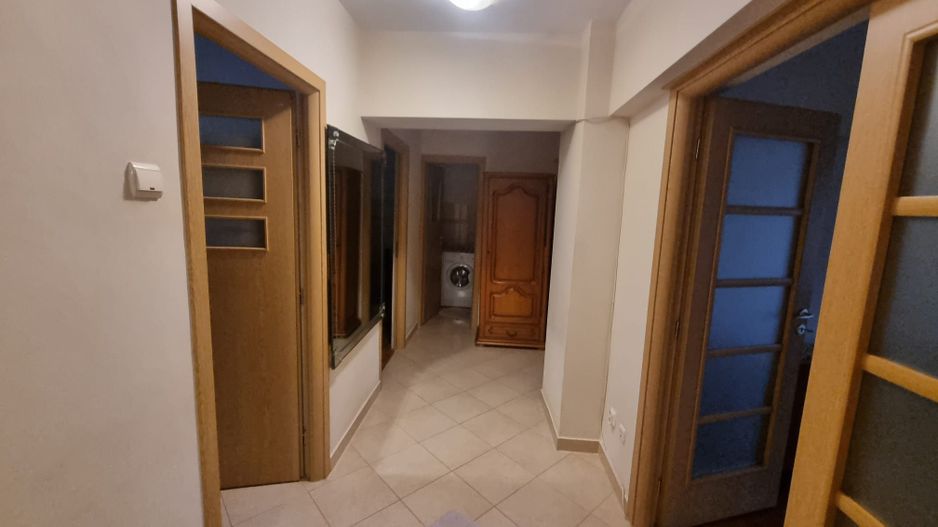 Apartament 3 camere, zona ultracentrala - Poză 12