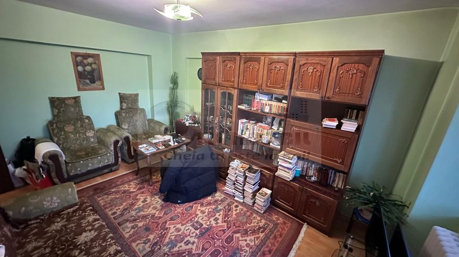 Gara – 56 mp, 2 camere decomandat, etaj 6/8 – 120.000 € - Poză 2