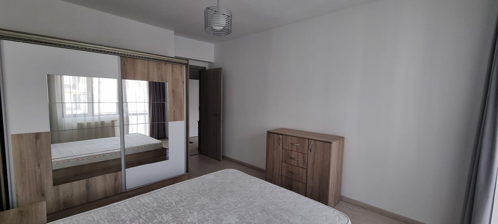 Apartament 2 camere bloc nou-parcare inclusa- Aparatorii Patriei - Poză 2