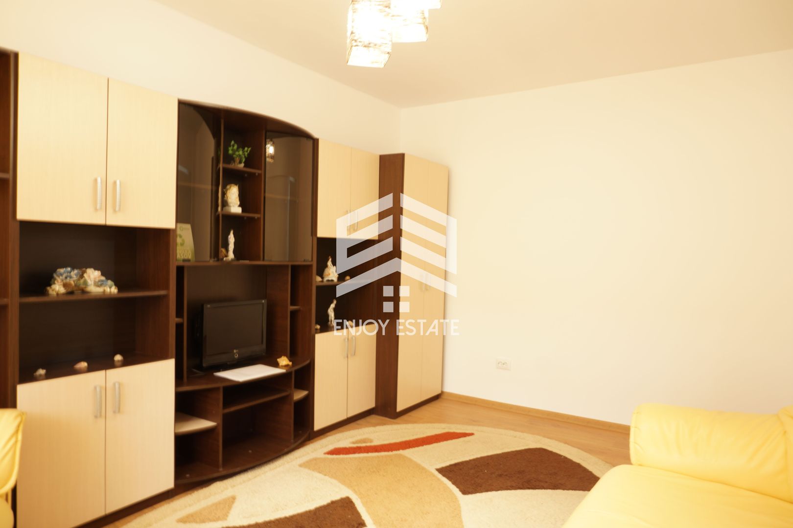 Apartament cu 2 camere disponibil imediat zona Centru Civic! - Poză 2