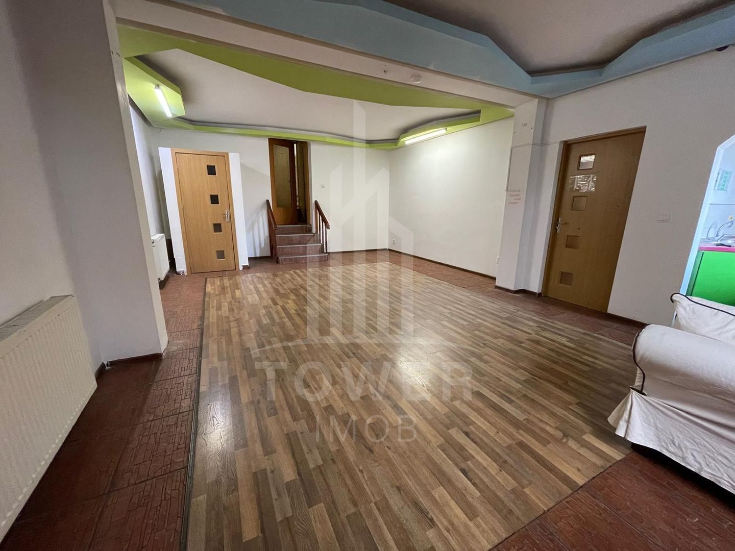 Casă de vânzare în zona Piața Cluj - Poză 3