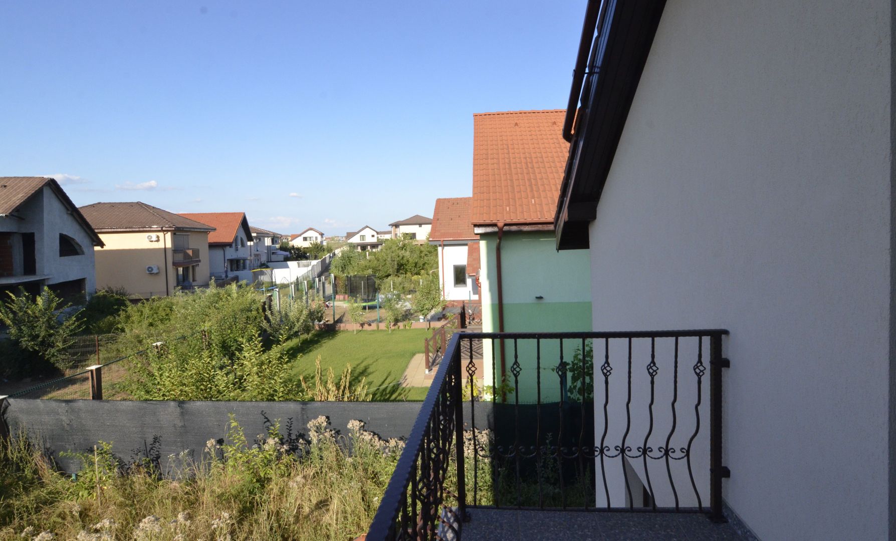 Inchiriem casa noua individuala 4 camere cu garaj - Poză 18