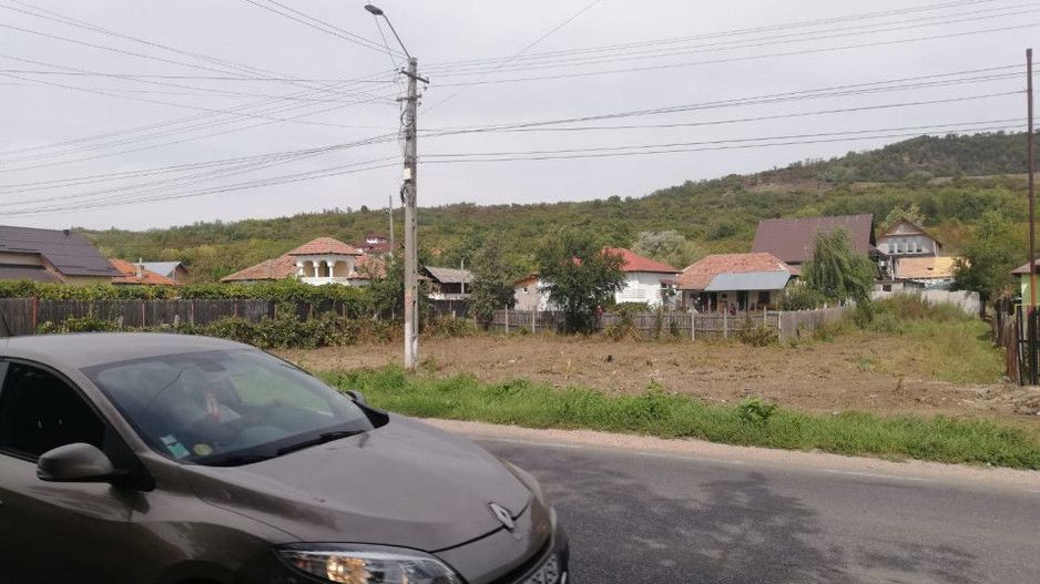 Vanzare teren intravilan, stradal, Calinesti - Poză 6