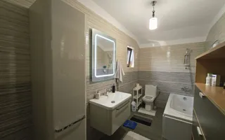 Casa Berceni: 4 cam, 2 bai, curte, incalzire pardoseala, panouri 6kW - Poză 19