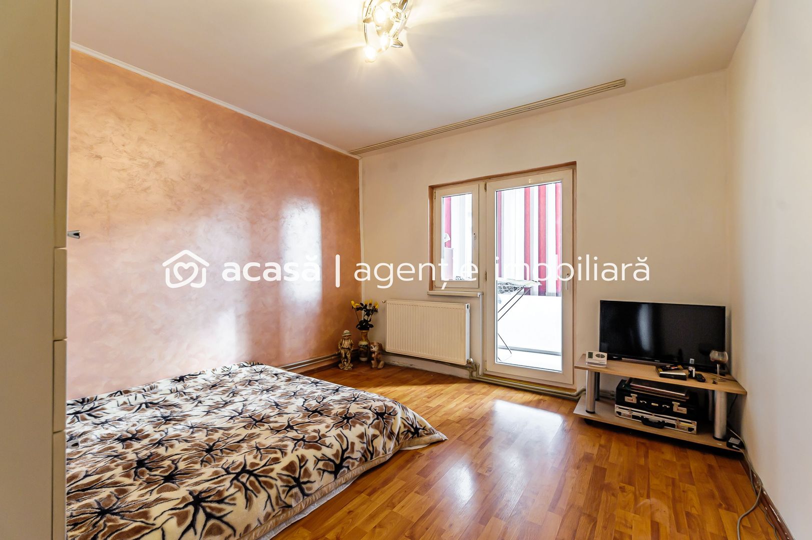 Apartament cu 3 camere decomandat la etajul 3 - Poză 3