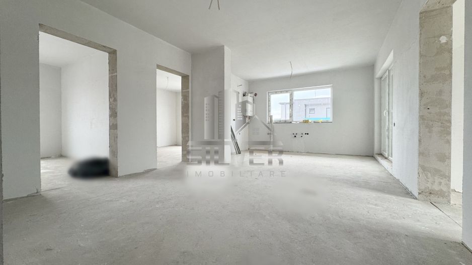 Apartament cu 4 camere+terasa 88mp+parcare/zona Eroilor. - Poză 2