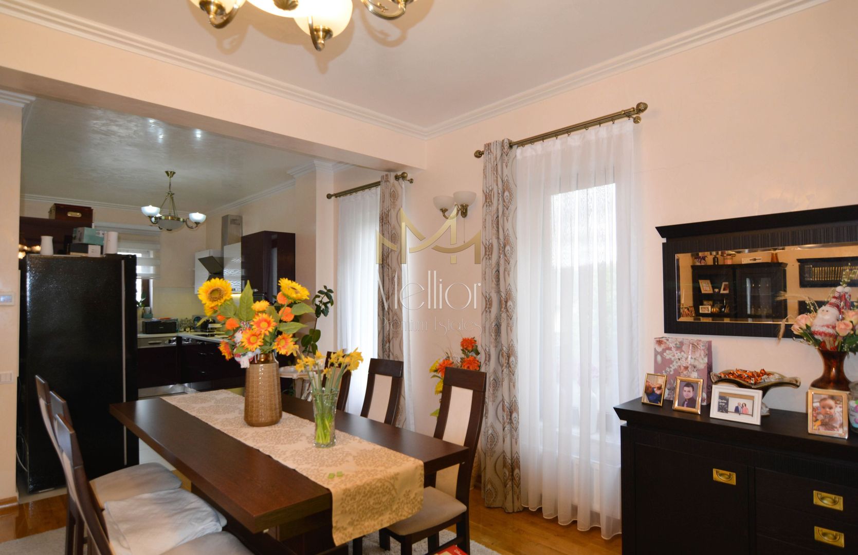 Casă spațioasă de vânzare în Gheorgheni – vedere spre parc - Poză 2