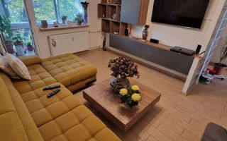 Apartament 3 camere Aparatorii Patriei S271 - Poză 2