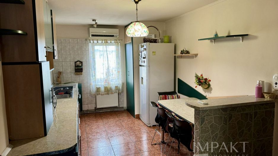 Apartament cu 3 camere si loc de parcare in Manastur - Poză 7