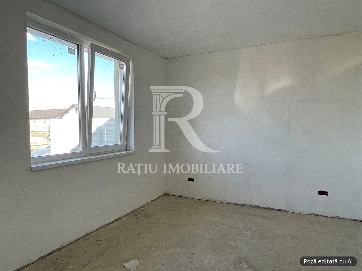 Casă cu 3 Camere | Semifinisată | Nojorid - Poză 4