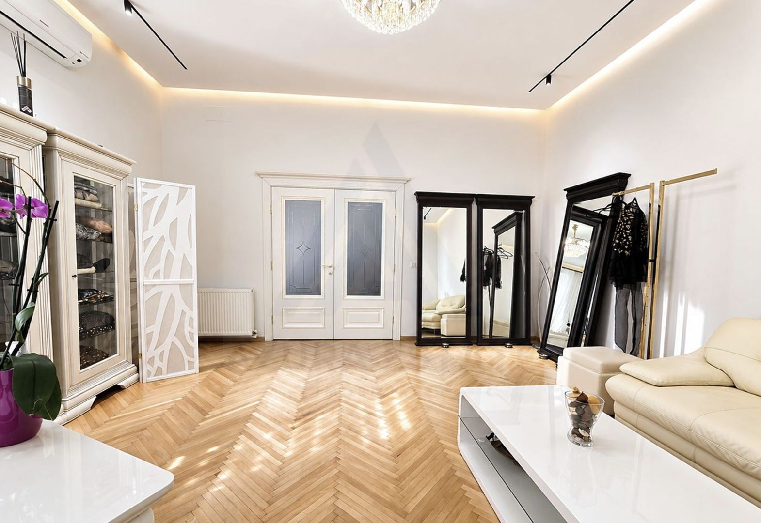 Casa individuala premium 4 camere 2 bai 130 mp parter in Sibiu Central - Poză 5