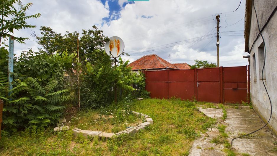 Casă în Curtici - Poză 11