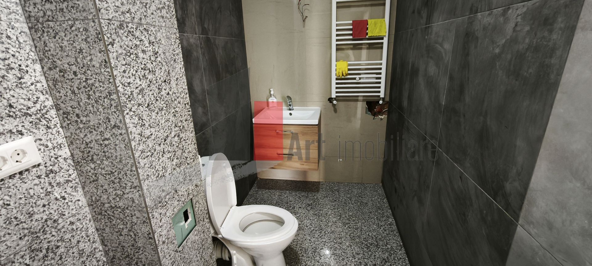 Spațiu ușor acomodabil pentru yoga, beauty salon, braserie sau showroom, 143mp - Poză 5