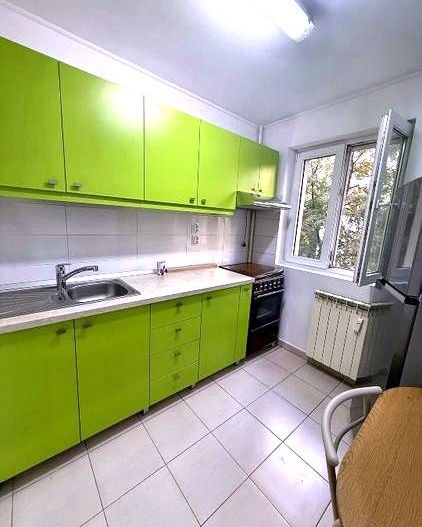 🏡 Închiriez Apartament cu 2 camere renovat, Bd. Basarabiei, etaj 2 - Poză 13