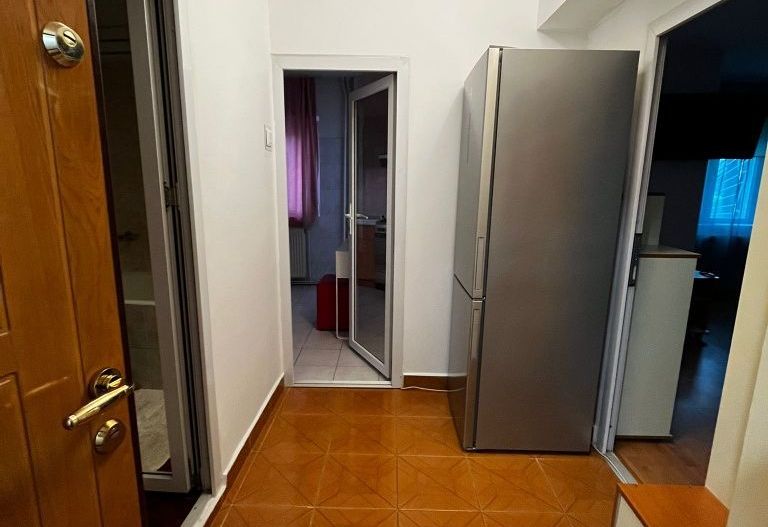 Închiriez garsoniera- zona Berceni - Poză 8