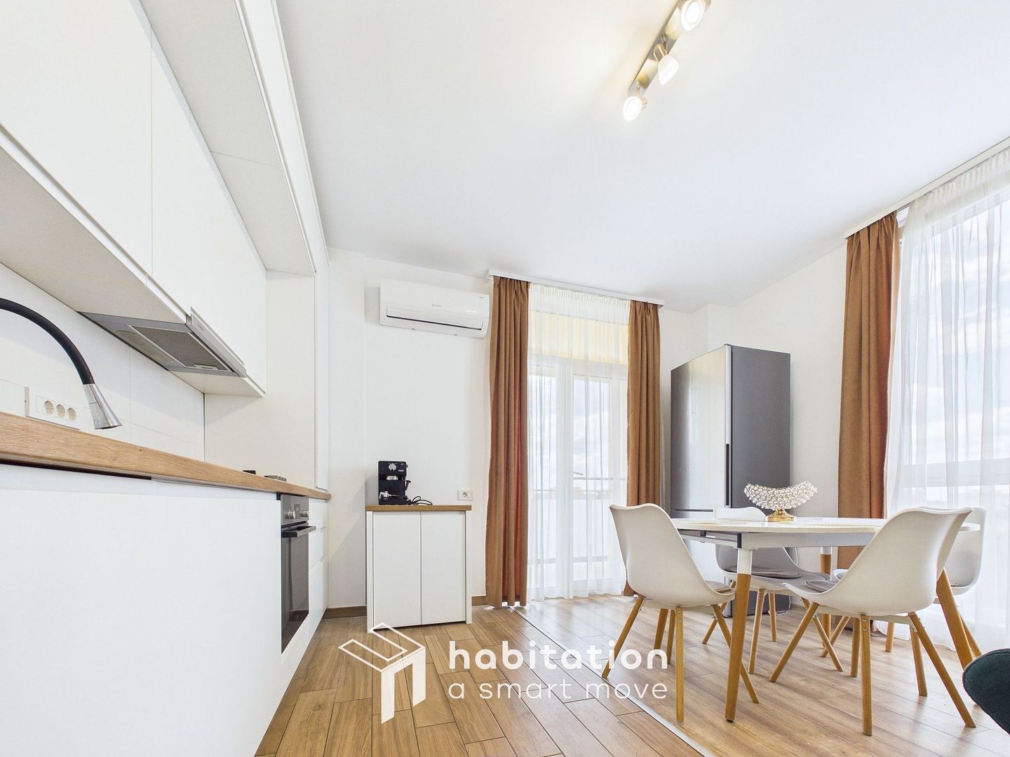 Apartament 3 camere,  parcare subterana,  zona Centrala - Vivalia - Poză 5
