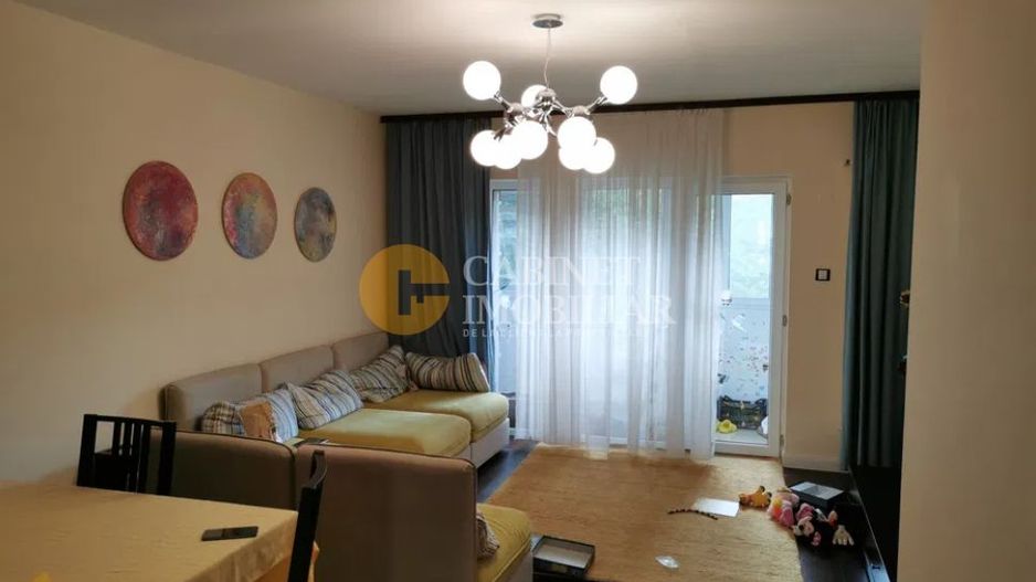 3 camere - Bucium - loc de parcare - 96mp - INTABULAT - Poză 1