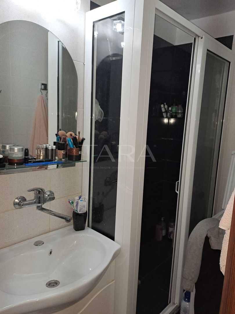 Apartament 4 camere, etaj intermediar – Mănăștur, zona Big - Poză 3