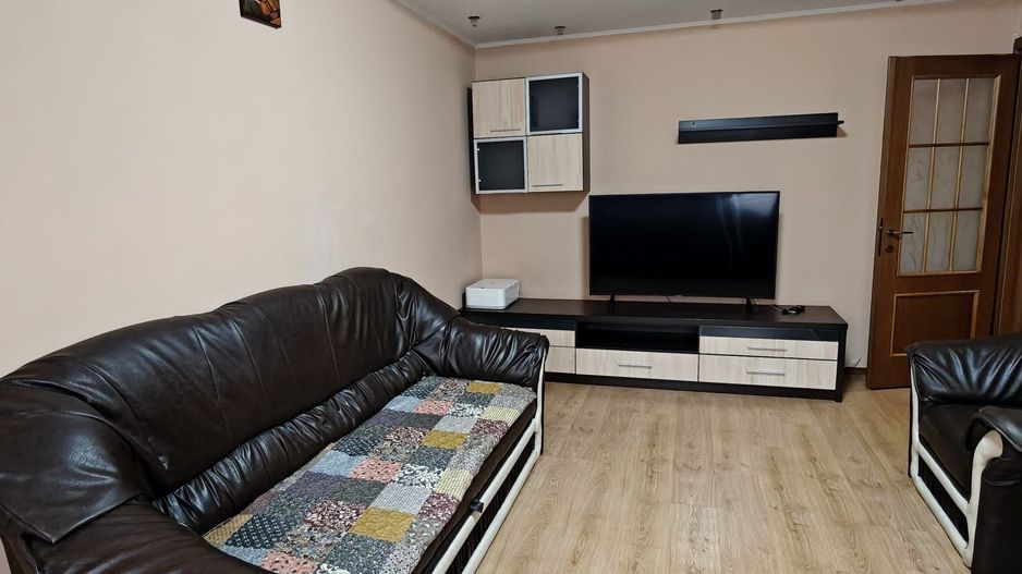 De închiriat: apartament 3 camere Militari - Uverturii - Mărgelelor - Poză 1