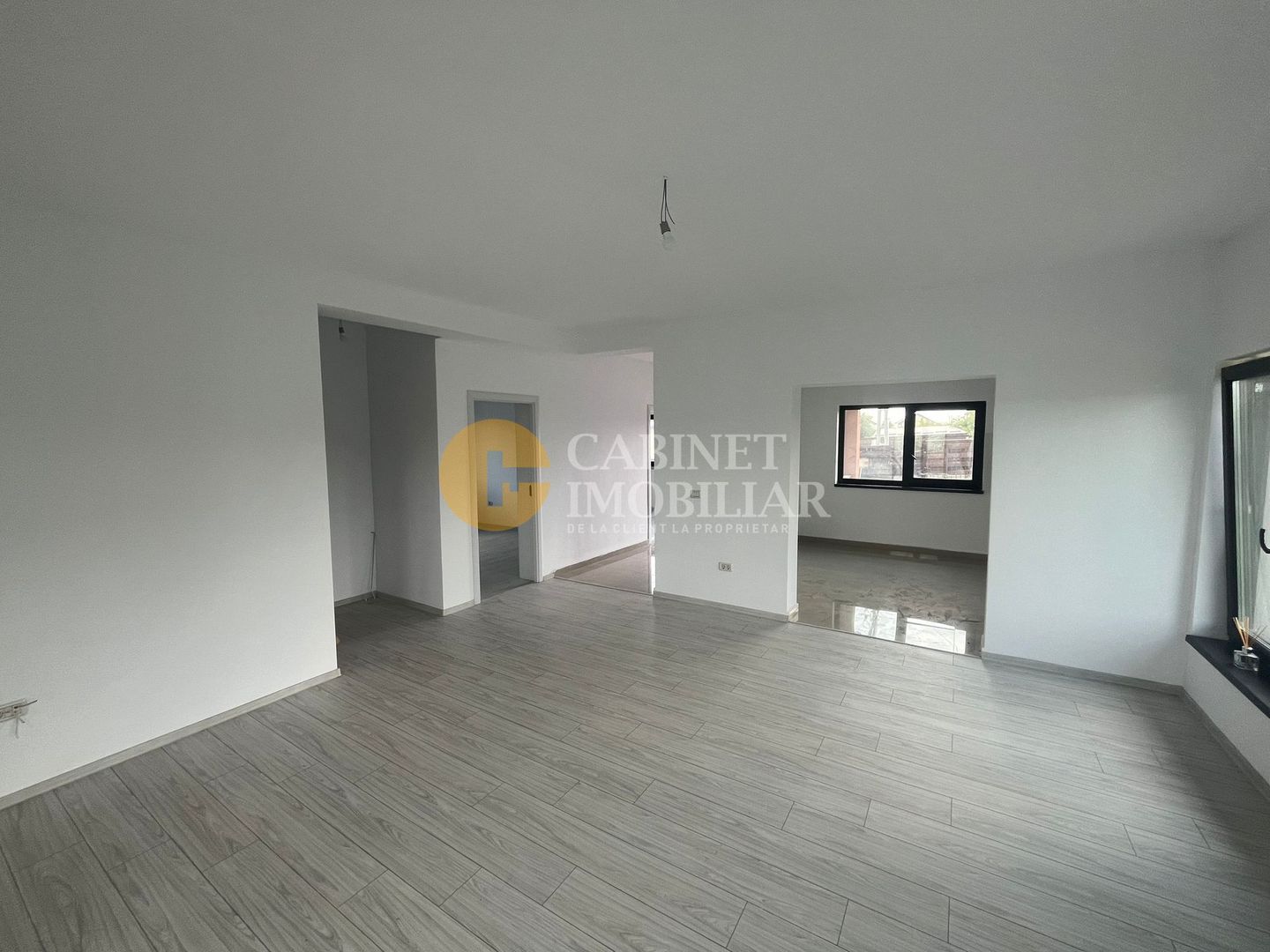 Casa 3 camere 500 Mp Teren Valea Lupuui - Poză 6