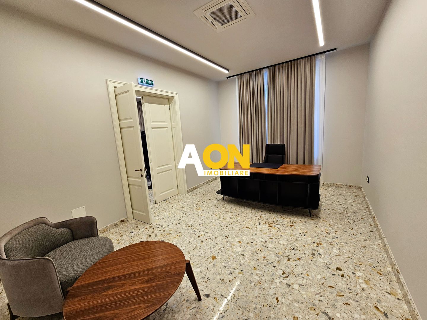 Clădire istorică ultracentrală, PUB + 13 birouri, S+P+M, renovată 2024 - Poză 5