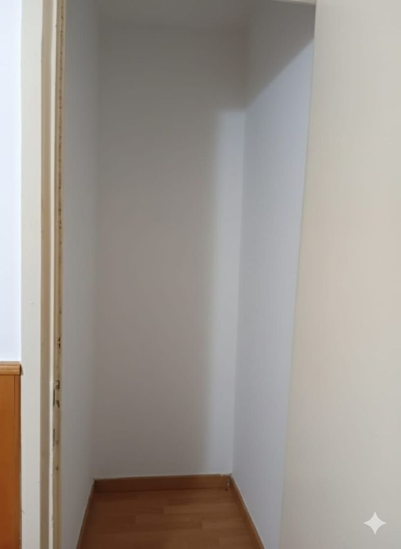 Spitalul Judetean-Calea Martirilor | 2 Camere | Necesita renovare - Poză 4