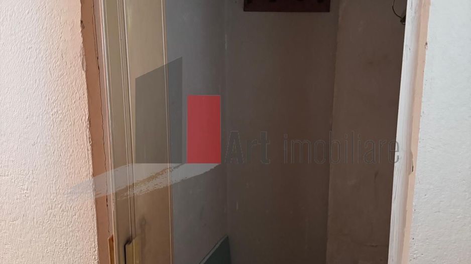 Vânzare apartament 3 camere Piața Progresu - Poză 10