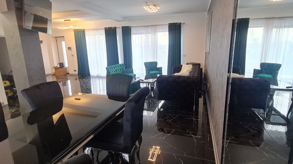 OFERTA 249.000 !!! Vila de vis din Tunari – Lux, rafinament și confort absolut! - Poză 10