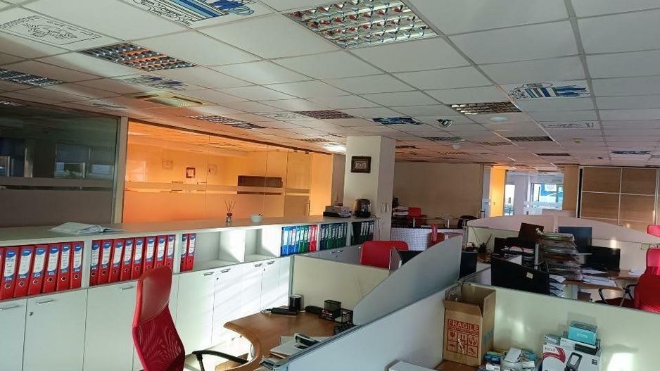 Hală logistică + Spaţii Birouri - Poză 8