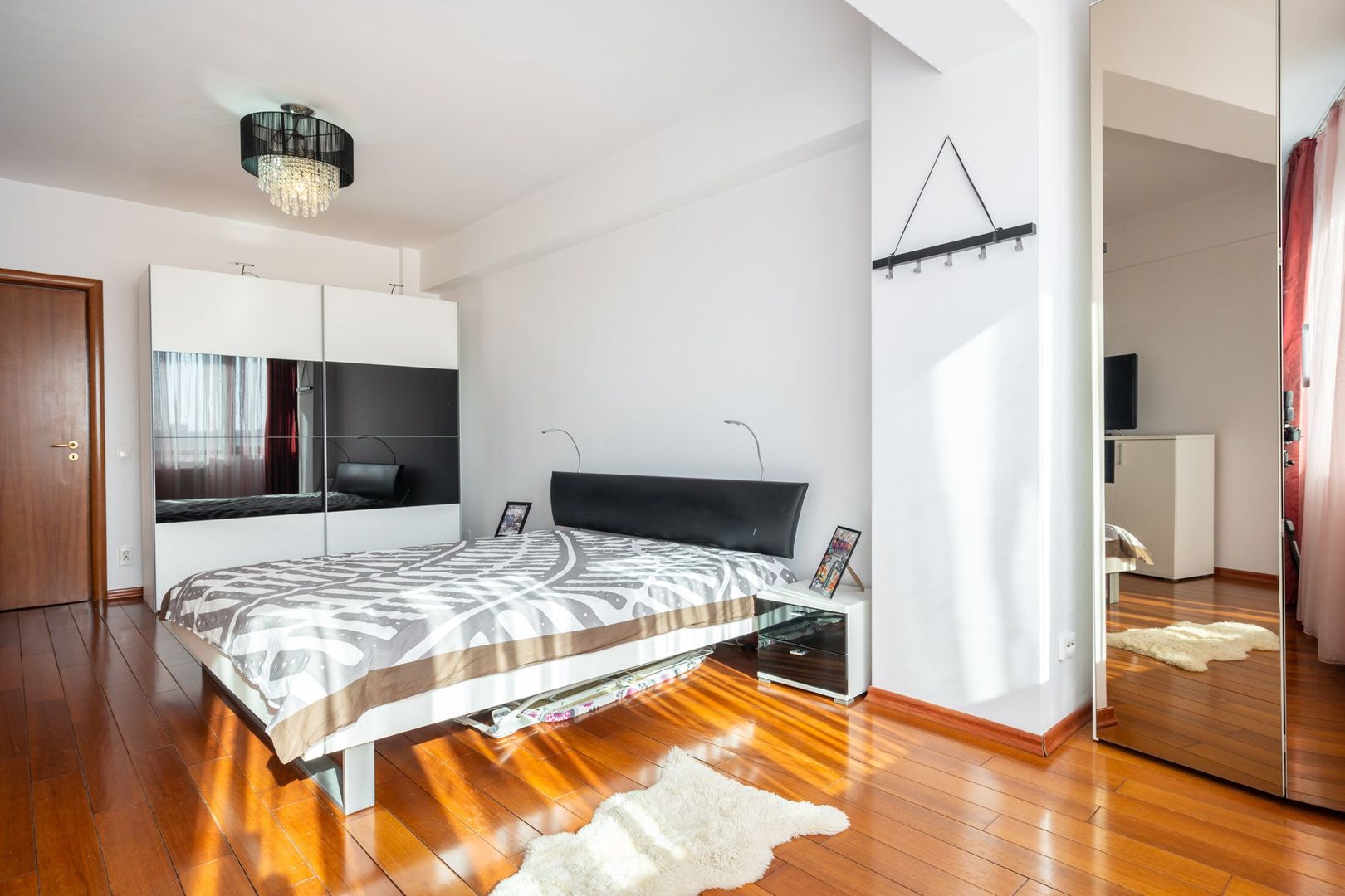 COMISION 0% - Apt 2 camere 85mp utili, etaj 8/11, finisaje superioare, bloc 2008 - Poză 12