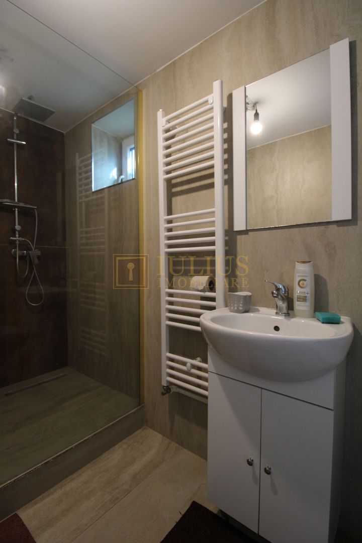 3 camere, la casa, potrivit pentru mai multe persoane/angajati. - Poză 6