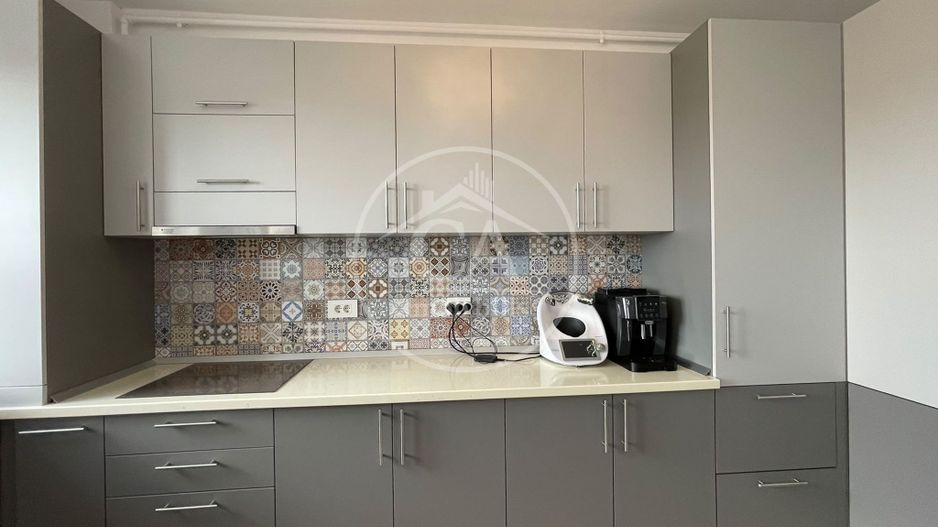 Apartament de vanzare cu 3 camere în zona Calea Aradului, Oradea - Poză 7