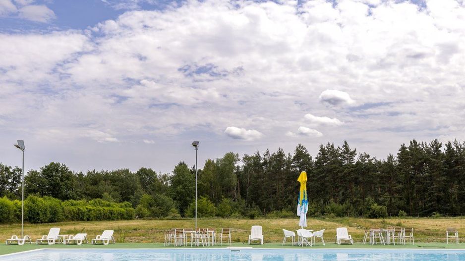 Afacere functionala - MOTEL si CAMPING cu terasa, piscina si lacuri pescuit - Poză 24
