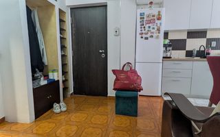 Apartament cu 2 camere decomandat de vânzare – Zona Stejarului - Poză 3