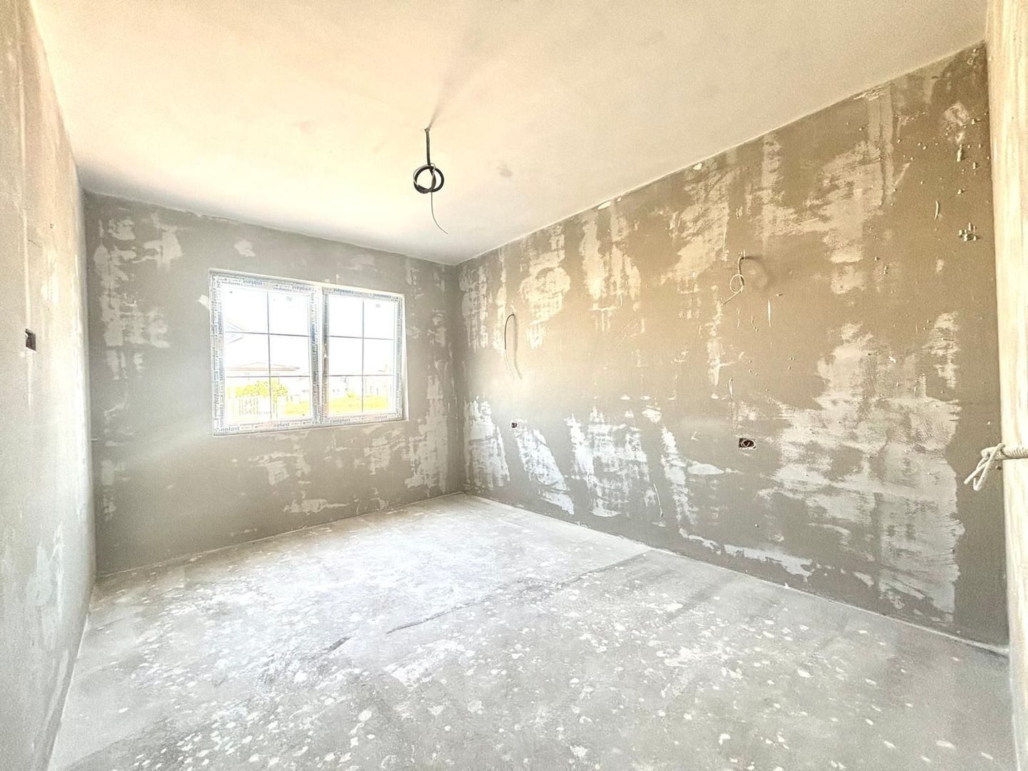 Duplex 4 camere, pozitionare excelenta, la 7 min de Timisoara - Poză 11