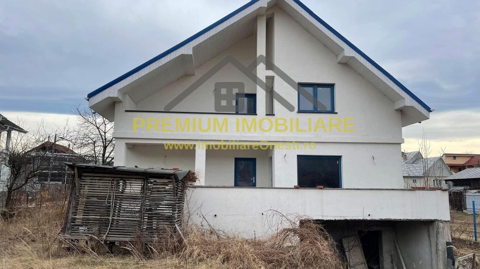 Vila de Vanzare Onesti - Zona de sus - Poză 2