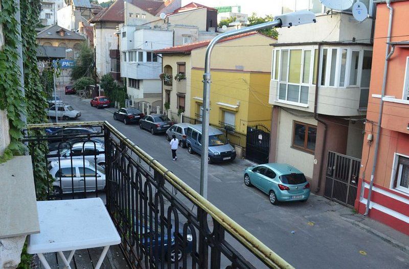 2 Camere tip studio Unirii in vila, 1/1, mobilat si utilat, intim - Poză 6