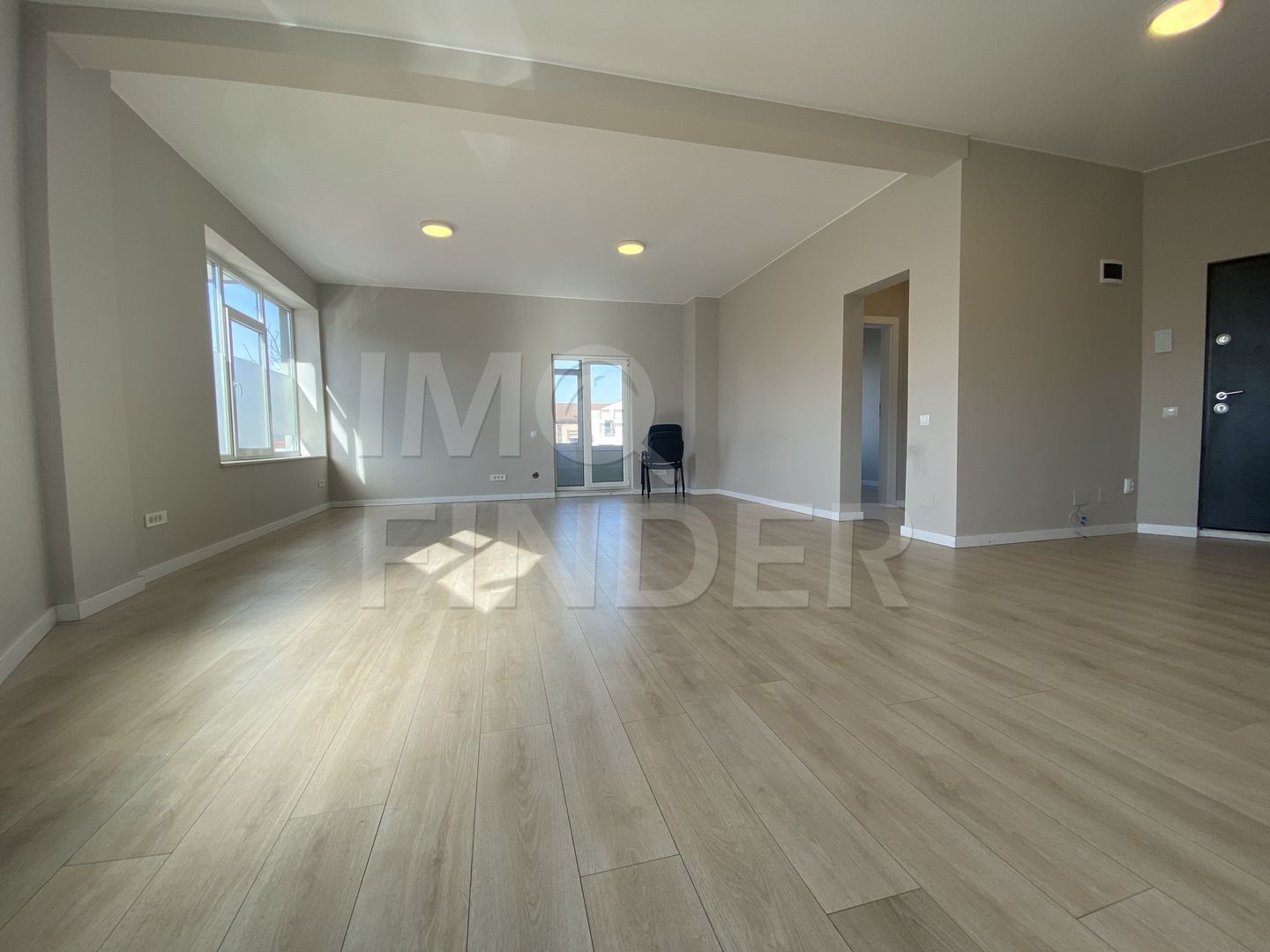 Inchiriere spatiu birou, Buna Ziua 65 mp - Poză 1