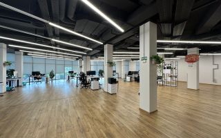 Chirie Spații de Birou 420 m2.și 300m²   sectorul Rîșcani. - Poză 6