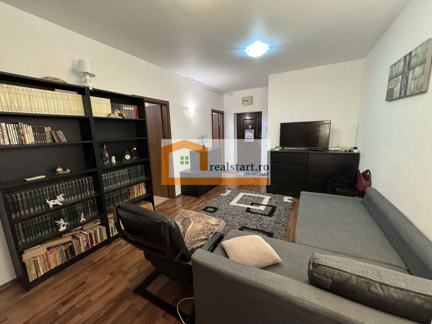 Rasarit de Soare, et8/11, Auchan Titan, disponibil imediat - Poză 14