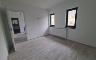 Vila individuala in Barnova Troita, intrare de pe Sos Barnova, nu rata - Poză 17