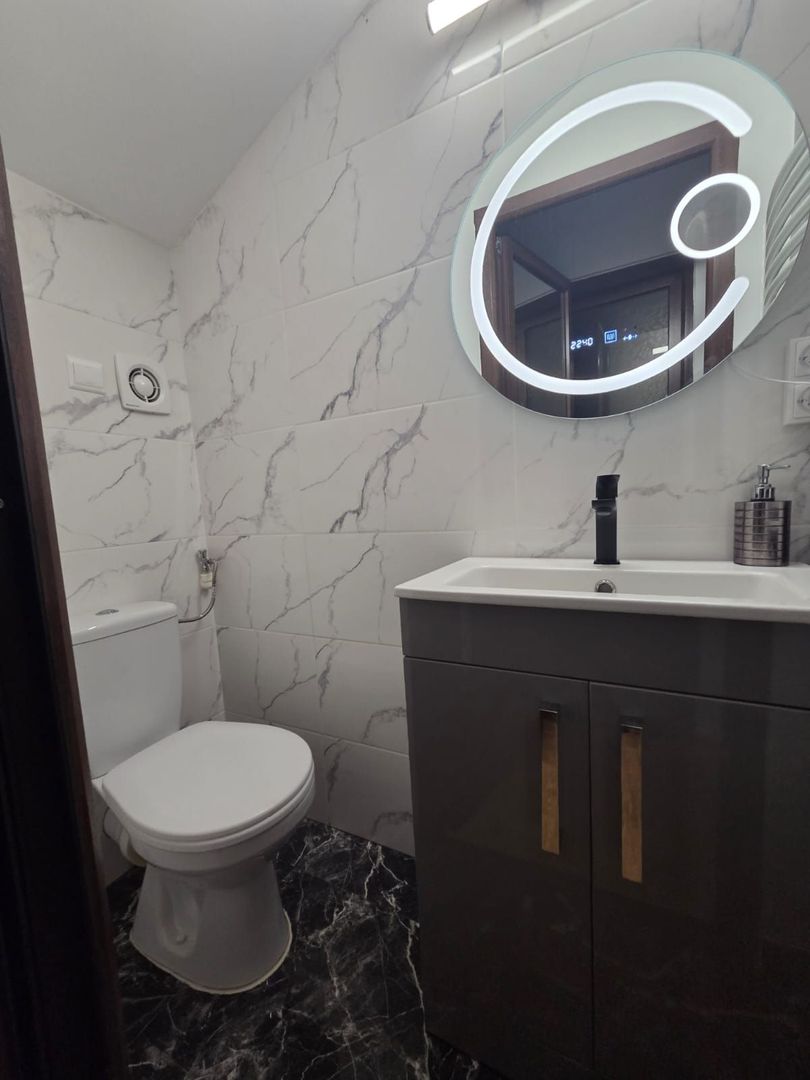 Casă spațioasă cu piscină, de vânzare în Simeria - Poză 17