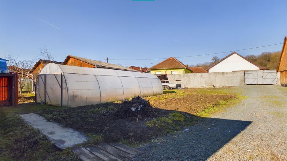 Vilă cu poveste, Săvârșin - Poză 9