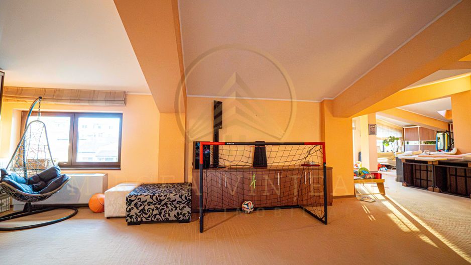 DACIA - Vila D+P+1E+M, teren 780 mp, deschidere 24 ml. - Poză 50